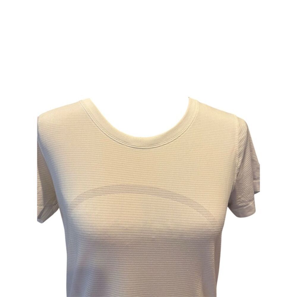 *3/$15 Lululemon Women's Small White Crew Neck T-Shirt Casual Short Sleeve - Picture 2 of 7